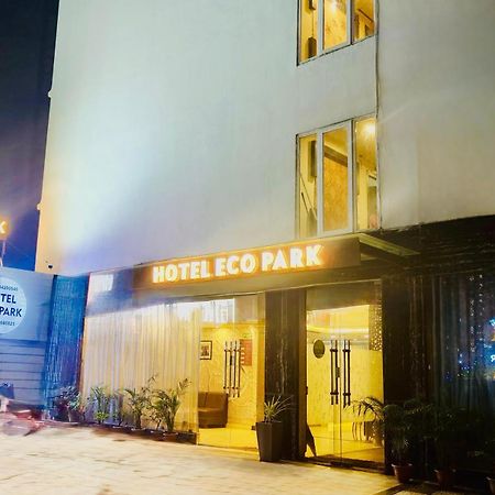 Hotel Eco Park New Town Exteriör bild