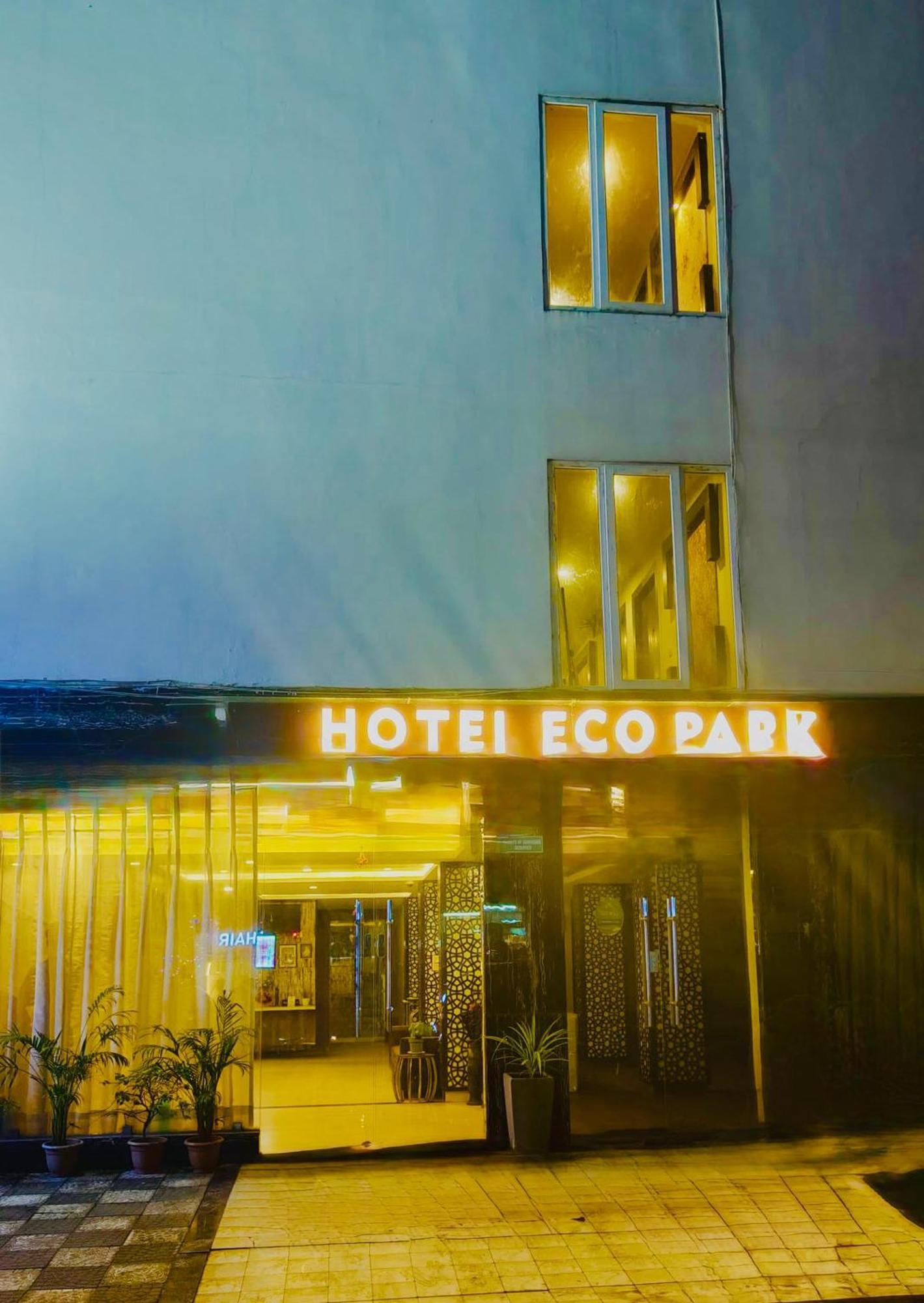 Hotel Eco Park New Town Exteriör bild